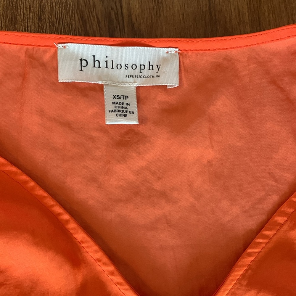 Philosophy Republic Clothing Women’s Smocked Orange Blouse - Picture 2 of 3